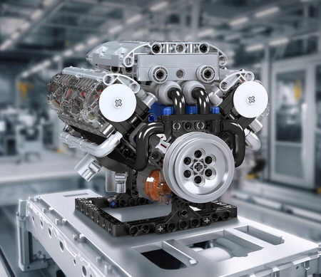 Klocki Konstrukcyjne Silnik Samochodowy V8 535 Elementów MOULD KING