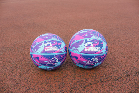 Piłka Do Koszykówki Kosza Treningowa Rekreacyjna Fioletowa Rozmiar 7 MAJESTIC