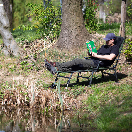 Krzesło Krzesełko Wędkarskie Turystyczne Z Podnóżkiem Fotel Karpiowy NILS
