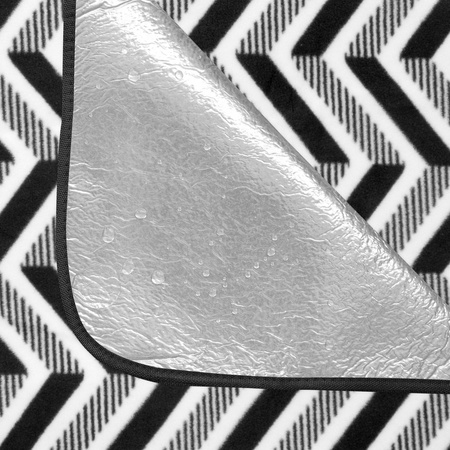 SPOKEY Koc Piknikowy Plażowy Mata Z Izolacją 180x150 cm