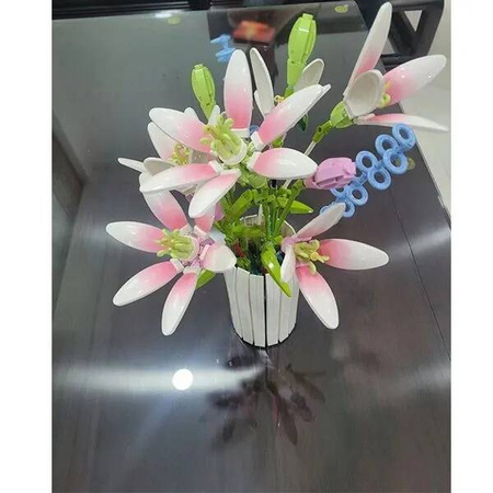 Mould King Klocki Konstrukcyjne Bukiet Lilii 1006 Elementów