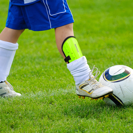 Nagolenniki Ochraniacze Piłkarskie Na Goleń Bez Kostki Na Rzep METEOR